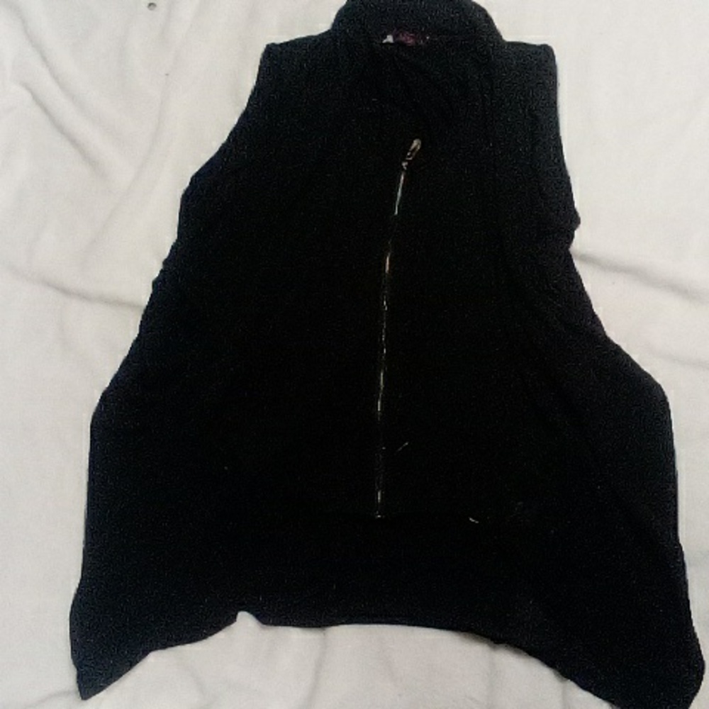 sleevless jaket